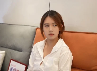 Trưởng phòng cho cô gái làm cùng dùng thuốc kích dục rồi cưỡng hiếp